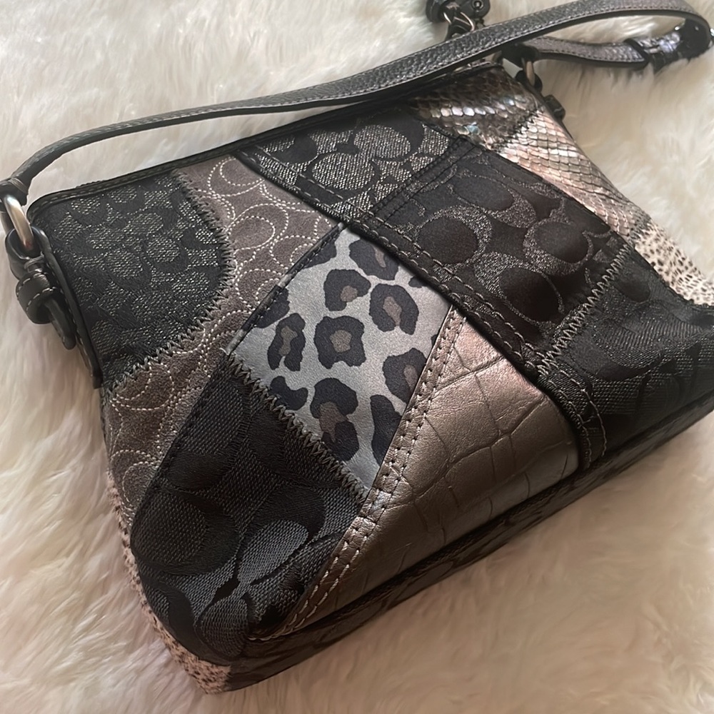 Y2K Mini Coach Patchwork Purse - Picture 6 of 16
